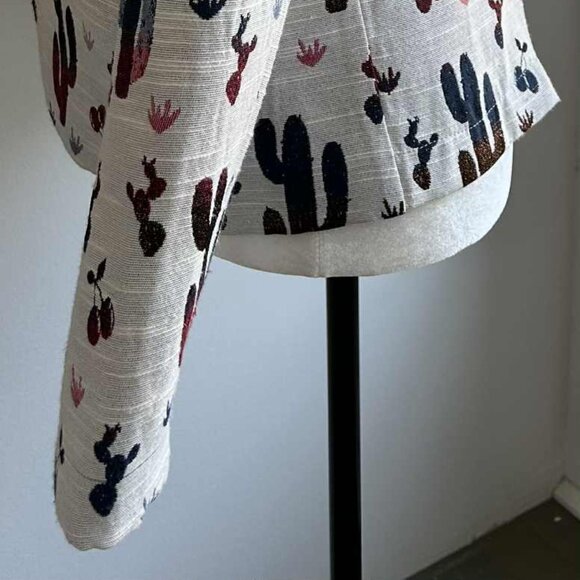 Chepè Ecru Multicolor Cactus Jacquard Ruffled Blazer with Metallic Thread – EU S - Picture 9 of 12